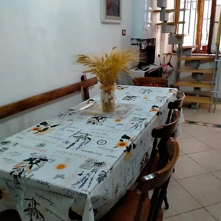 Locazione Nonna Maria Turistico